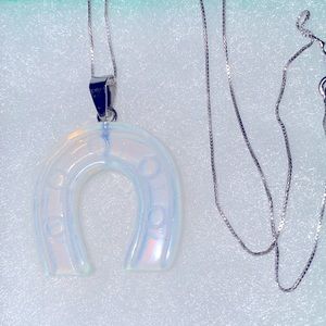 Hippie Boho Opal Horseshoe Silver 16” Neck…